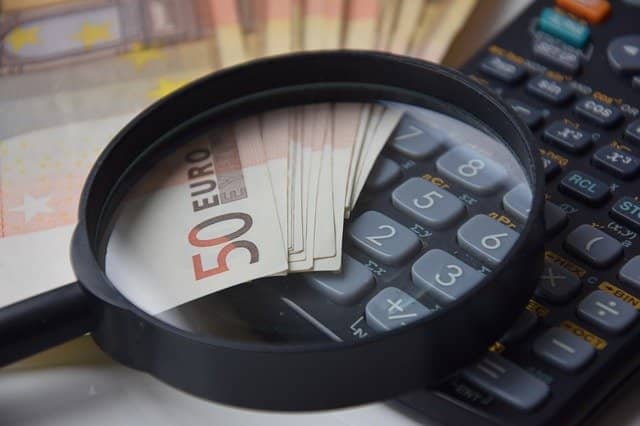 The Ultimate D2C Guide: How Can Dropshippers Learn From This Business? 5 Control over prices